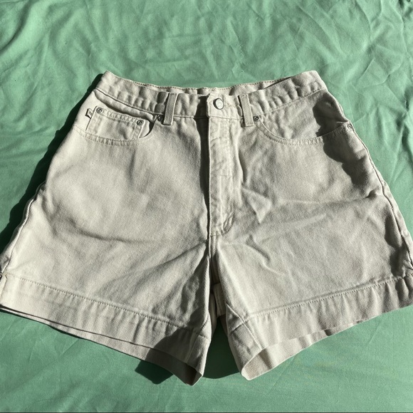 High waisted vintage shorts - Picture 1 of 3